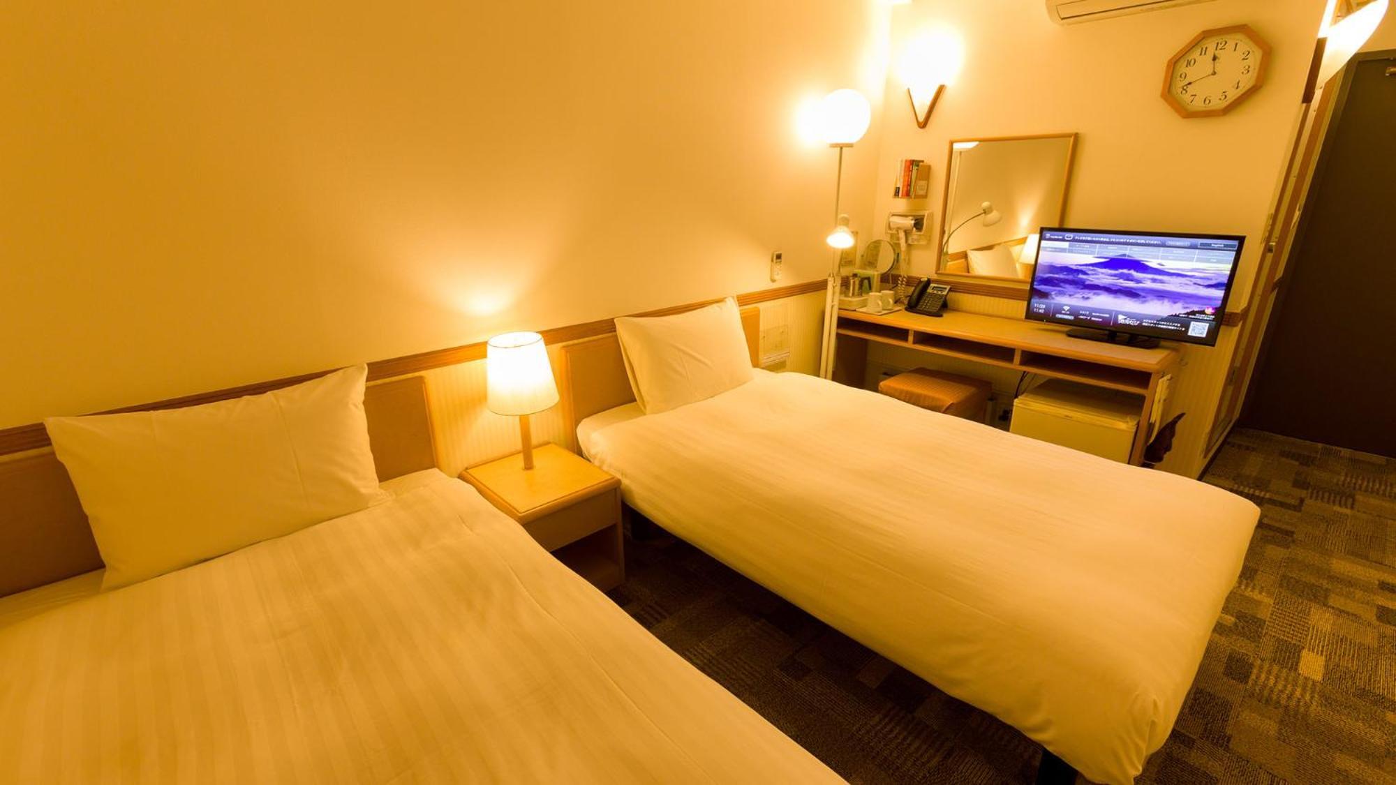Toyoko Inn Chiba Ekimae Habitación foto
